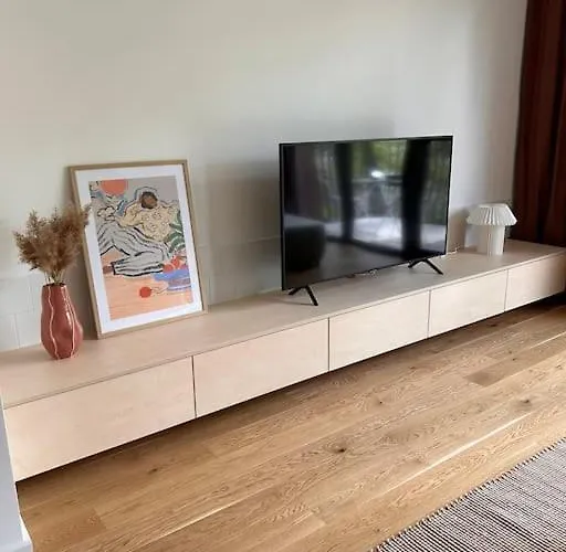 Zwirn, Free Parking, 24/7 Access براتسيلافا