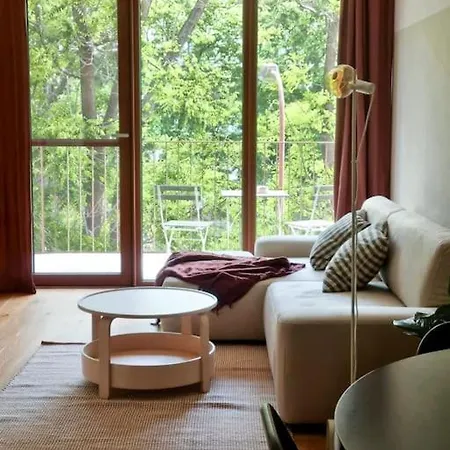 Zwirn, Free Parking, 24/7 Access Bratislava