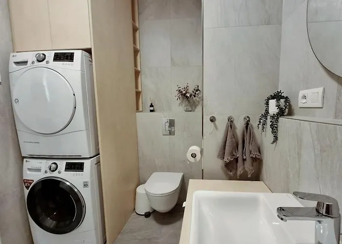 Zwirn, Free Parking, 24/7 Access * Bratislava